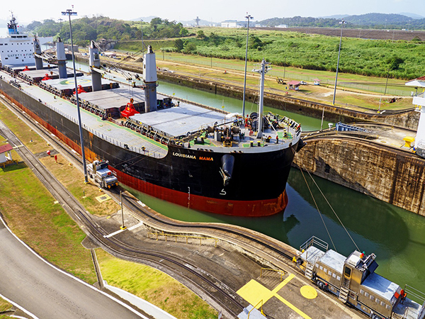 panama-4948005_1280.jpg